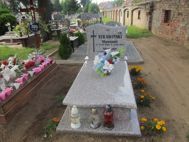 Grób Sławomir Strawiński