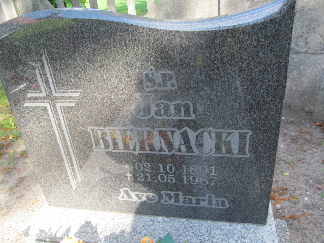 Jan Biernacki 1891 Jasień - Grobonet - Wyszukiwarka osób pochowanych